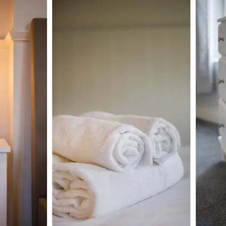 Beautiful 2 Bed On Quiet Cobblestone Lane, Pet Friendly *