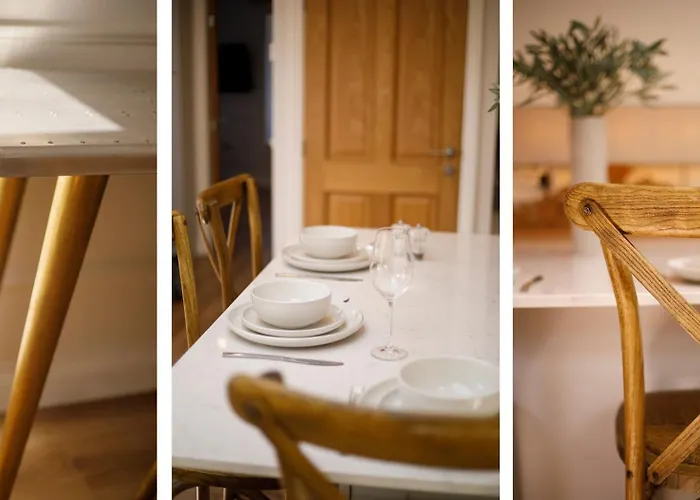 Beautiful 2 Bed On Quiet Cobblestone Lane, Pet Friendly *